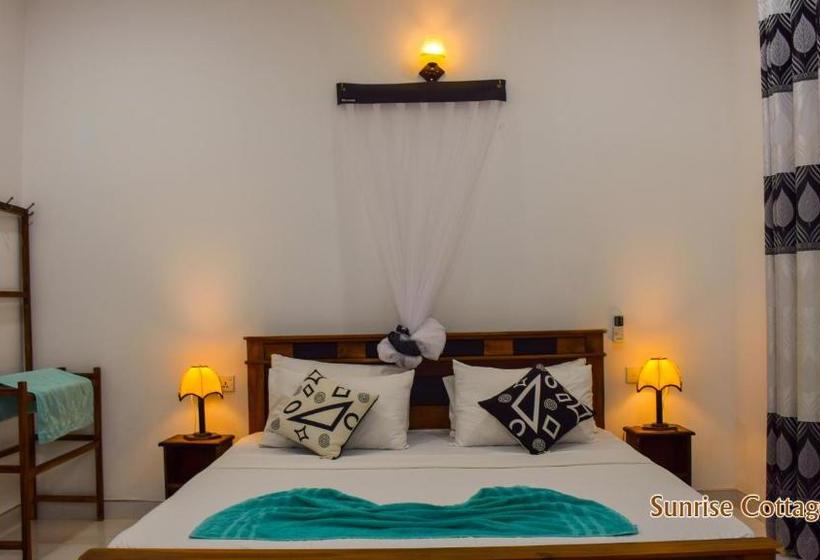 Hotel Sunrise Cottage