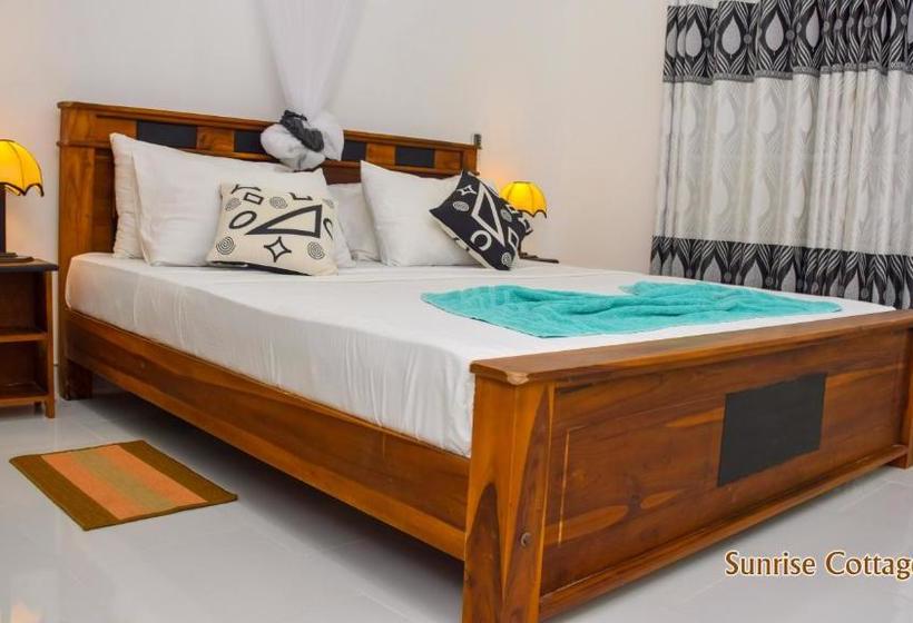 Hotel Sunrise Cottage