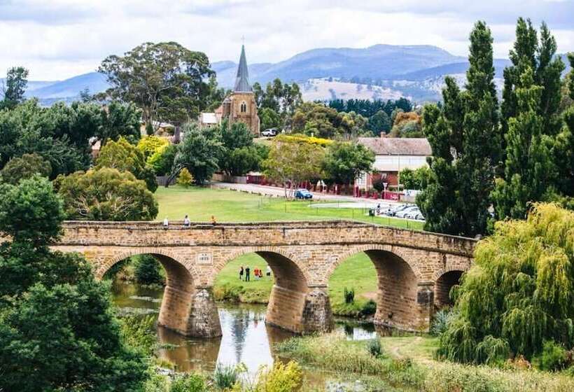 ホテル The Richmond Arms