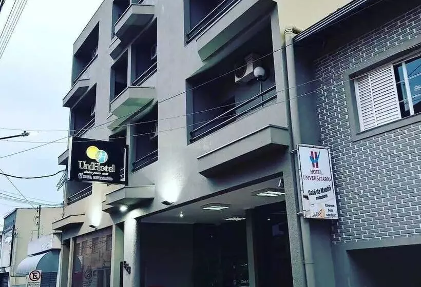 ホテル Universitario