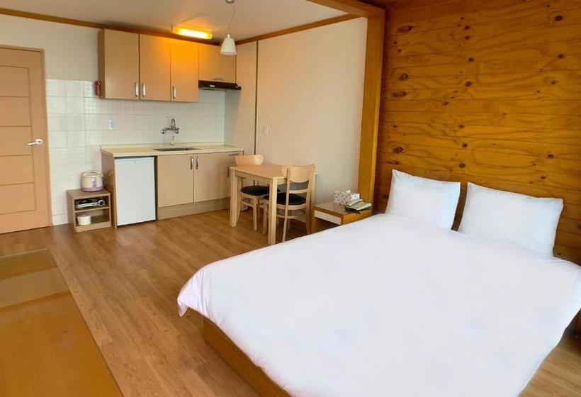 فندق على الطريق Beachvill Condotel