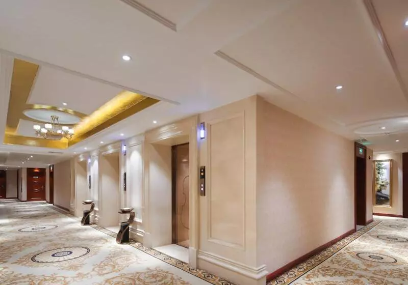 Vienna International Hotel Nanchang Xinjian Center