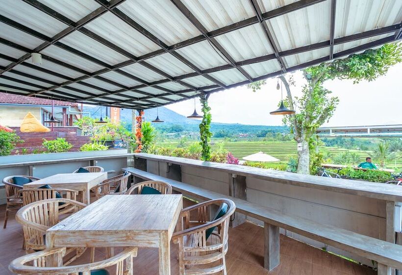 住宿加早餐  Bhuana Agung Villa And Restaurant