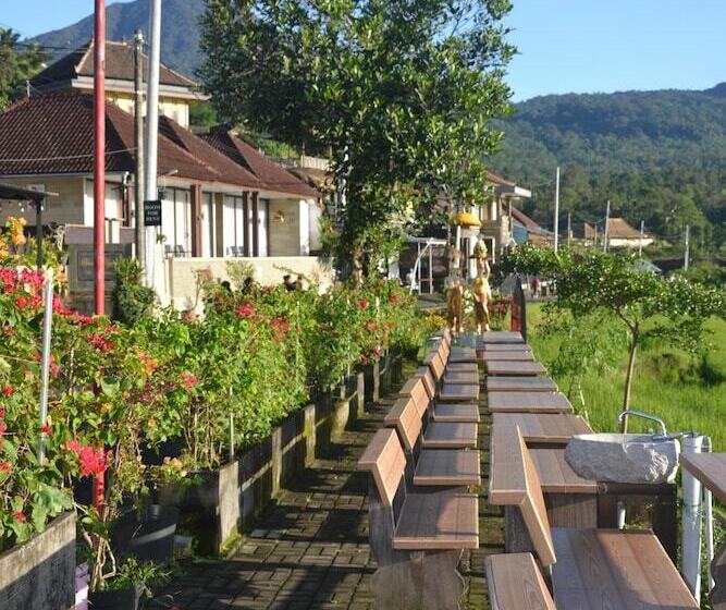 住宿加早餐  Bhuana Agung Villa And Restaurant