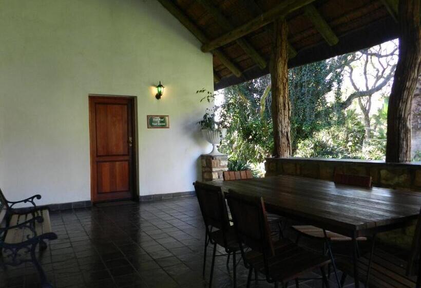 Bed and Breakfast President Paul Kruger Guest Lodge