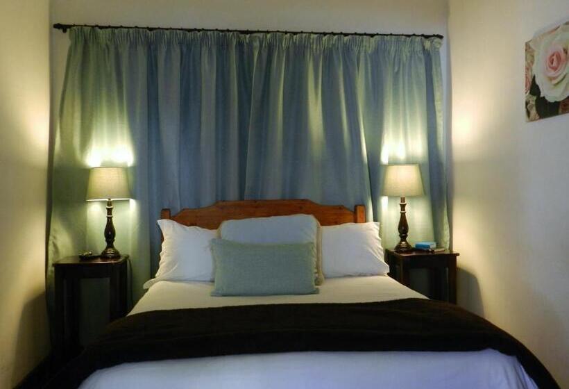 Bed and Breakfast President Paul Kruger Guest Lodge