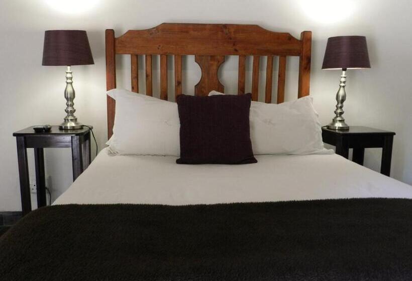 Bed and Breakfast President Paul Kruger Guest Lodge