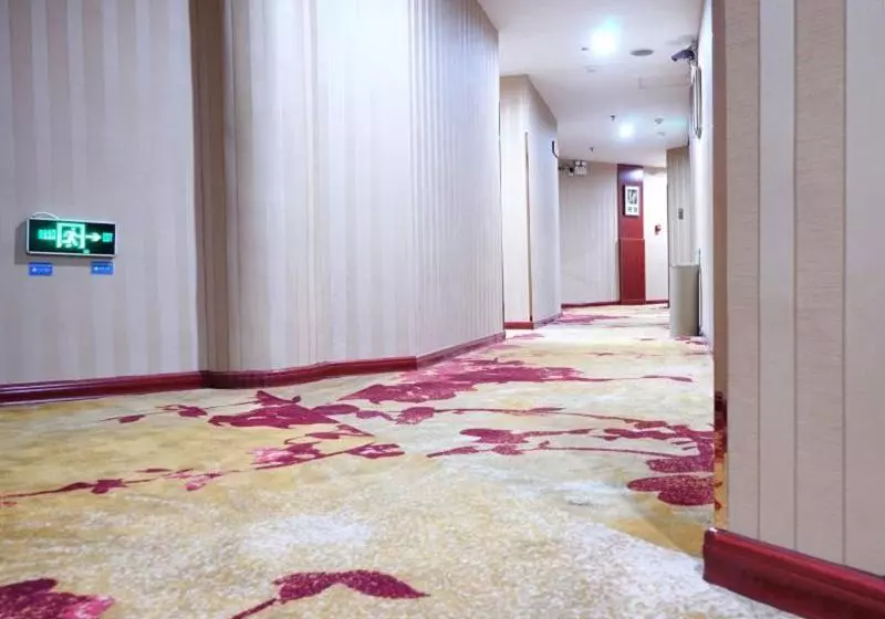 Hotelli Greentree Alliance Ganzhou Development Zone South Huajian Road