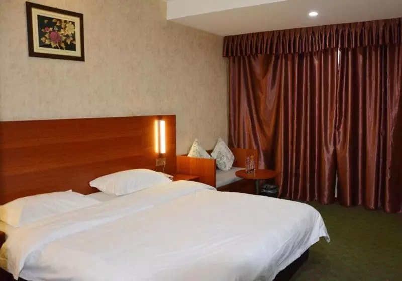 Hotelli Greentree Alliance Ganzhou Development Zone South Huajian Road