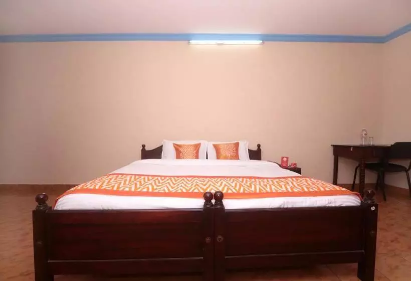 Hotelli Oyo 6711 Geojo Residency
