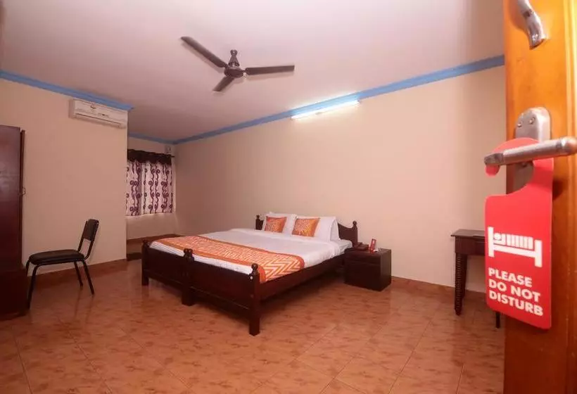 Hotelli Oyo 6711 Geojo Residency