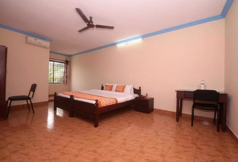 Hotelli Oyo 6711 Geojo Residency