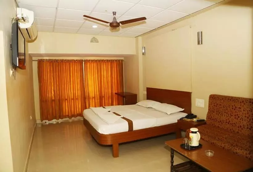هتل Panchratan
