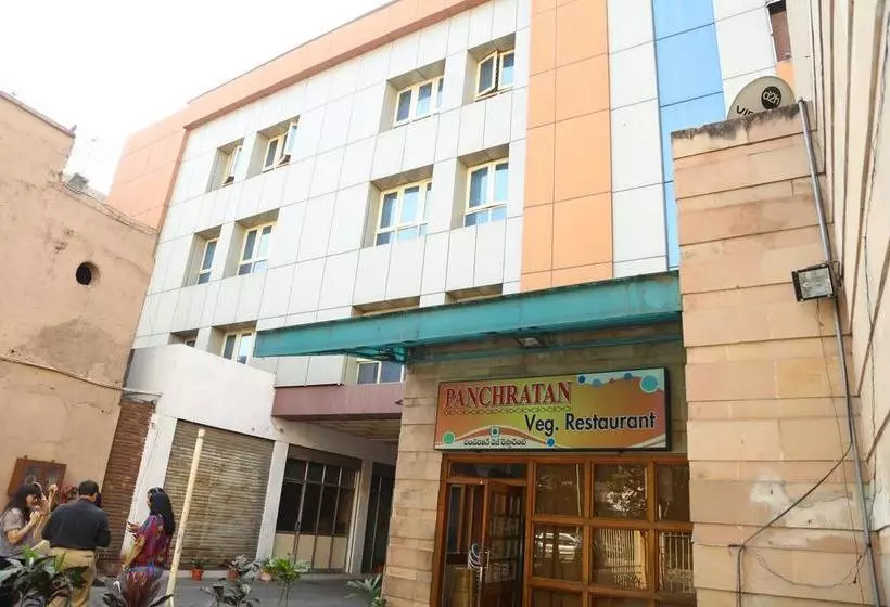 هتل Panchratan