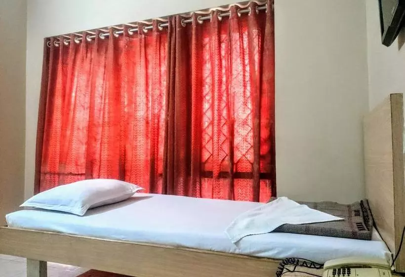 هتل Panchratan