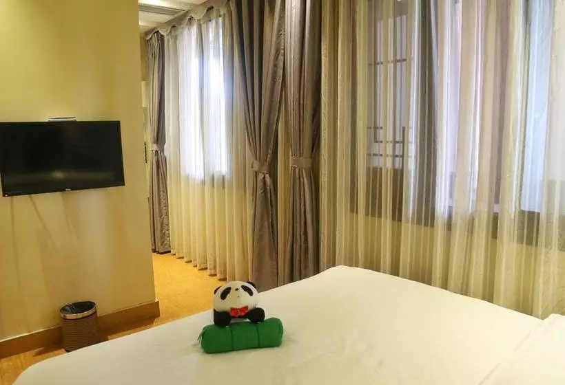 Hotelli Many Panda Inn Emeishan