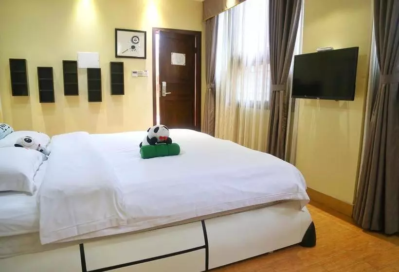 Hotelli Many Panda Inn Emeishan