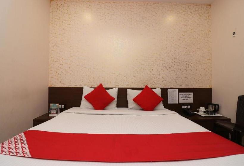 Hotel Capital O 14524 Platinum Solitaire