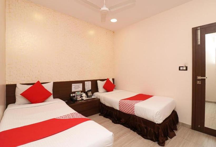 Hotel Capital O 14524 Platinum Solitaire