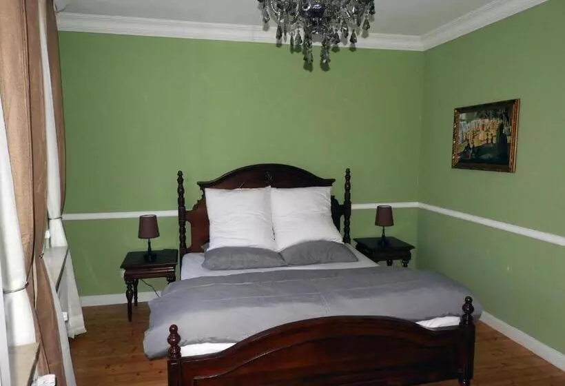 Hotelli Villa Schneverdingen