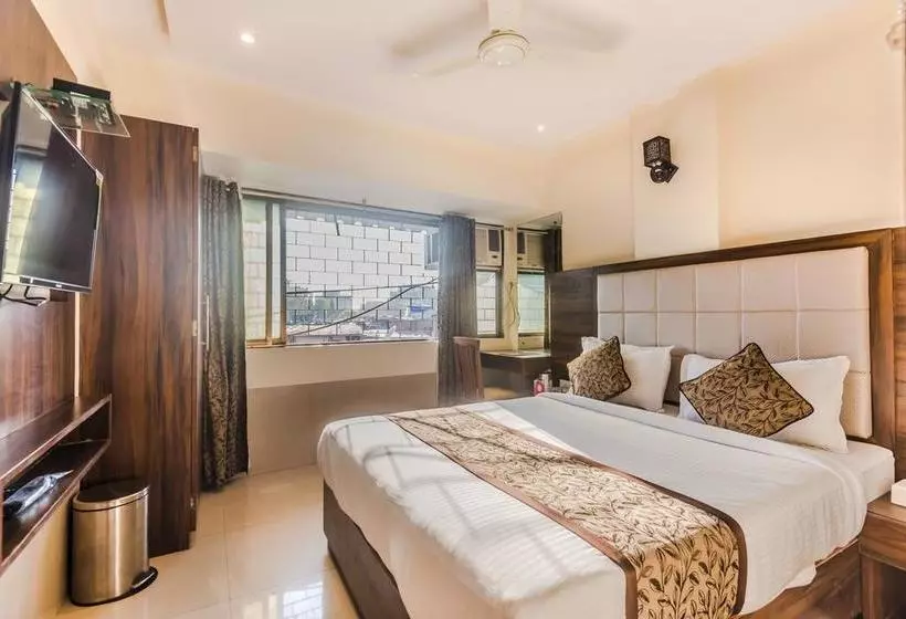 Oyo 8363 Hotel Royal Inn