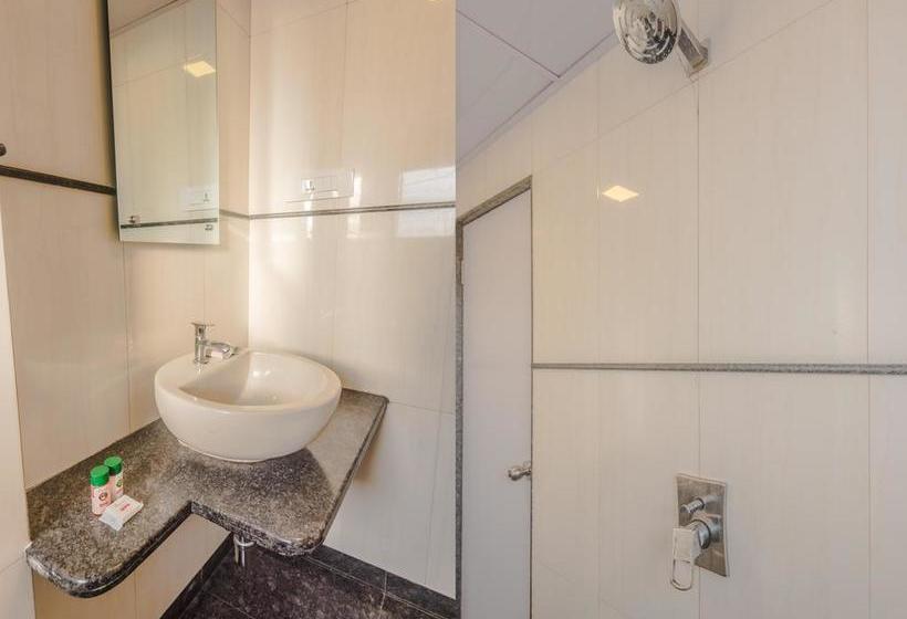 Oyo 8363 Hotel Royal Inn