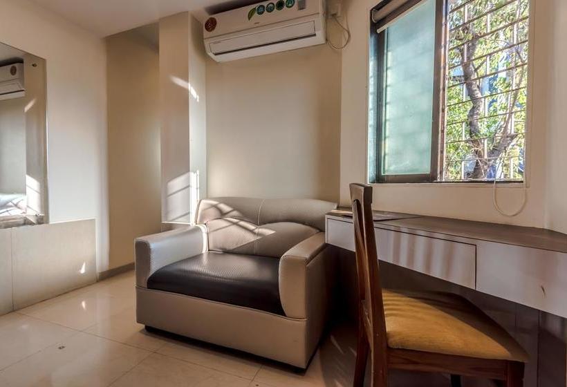 Oyo 8363 Hotel Royal Inn