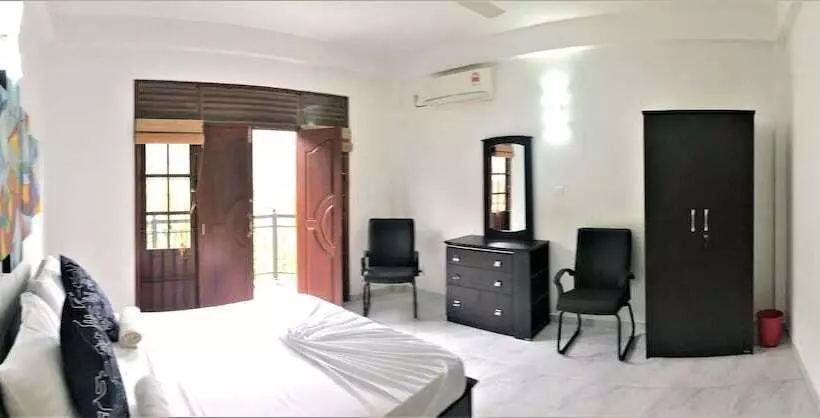 Bed and Breakfast Slightly Chilled Forest Villa