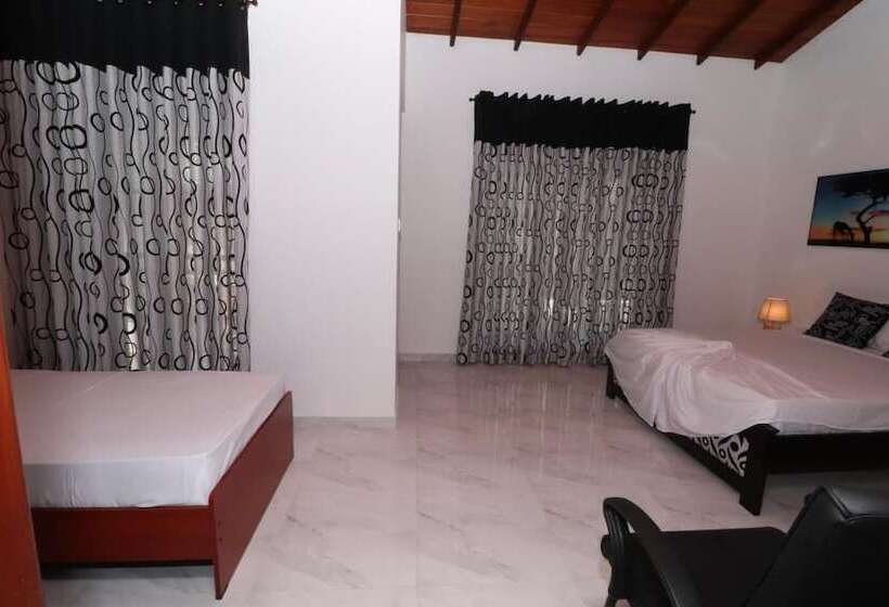 Bed and Breakfast Slightly Chilled Forest Villa