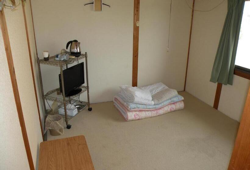 Business Hotel Minshuku Minato