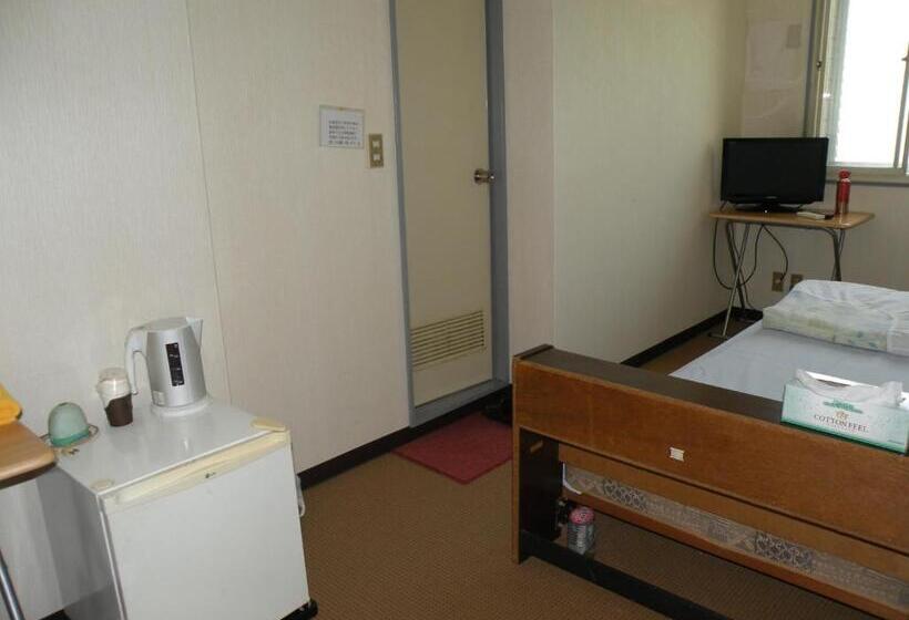 Business Hotel Minshuku Minato