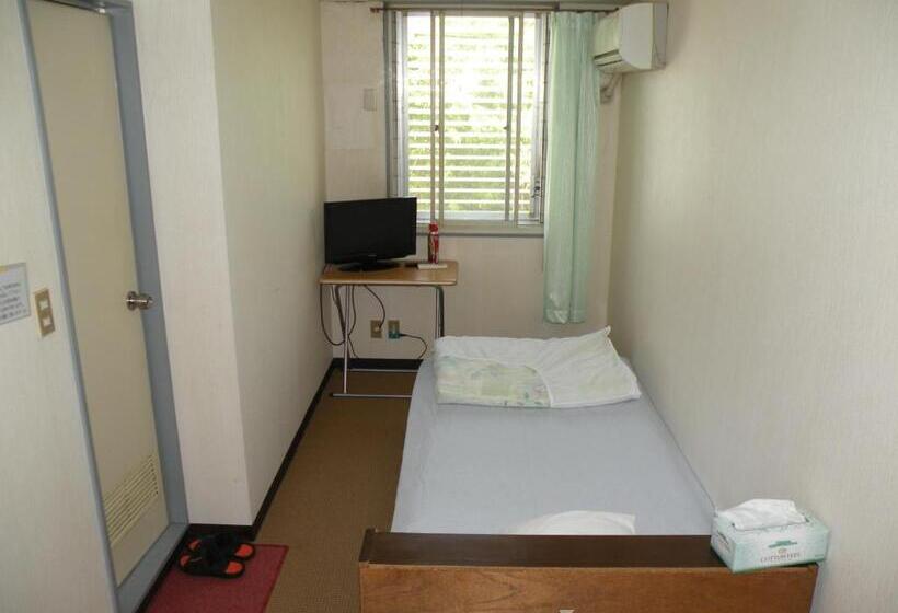 Business Hotel Minshuku Minato