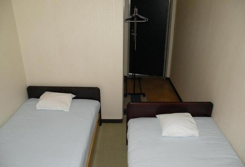 Business Hotel Minshuku Minato