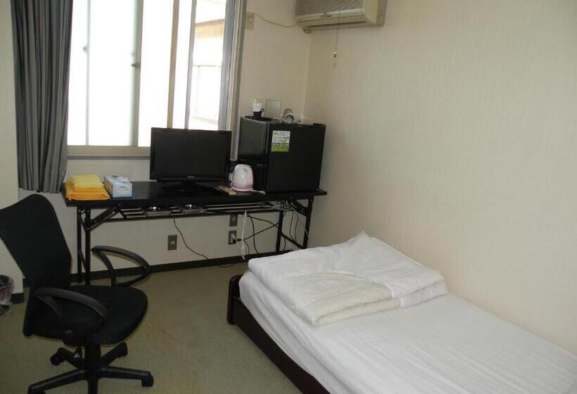 Business Hotel Minshuku Minato