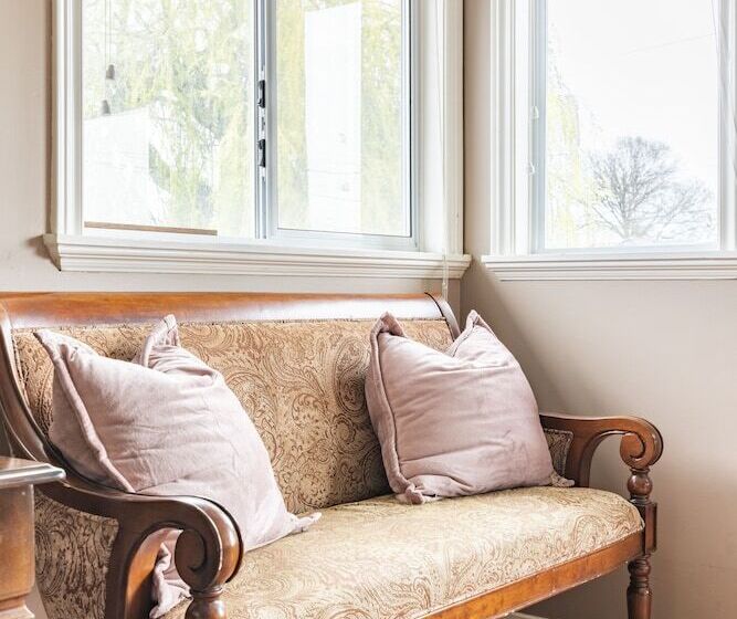 Fraser River Richmond Bed And Breakfast