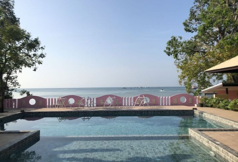 فندق Anyavee Nam Mao Beach Resort