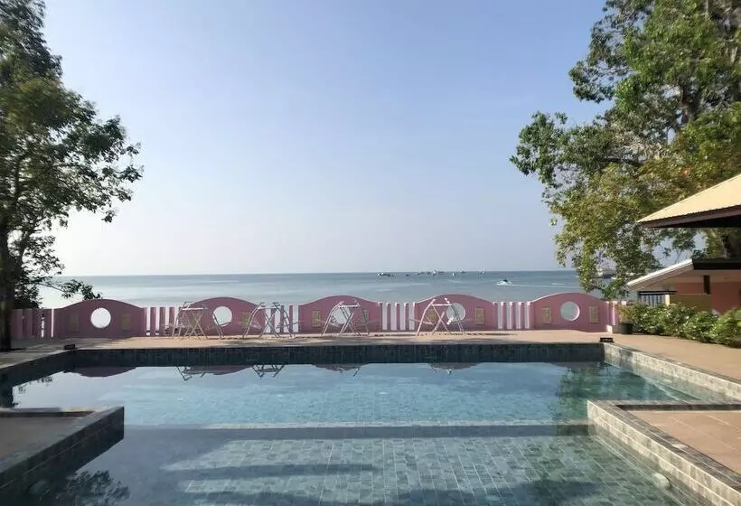 ホテル Anyavee Nam Mao Beach Resort