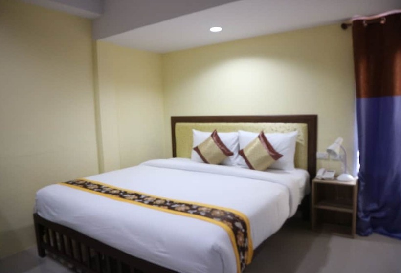 فندق Anyavee Nam Mao Beach Resort