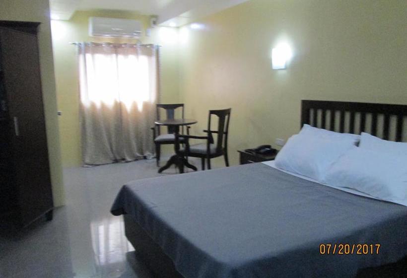 בית מלון כפרי Fenson