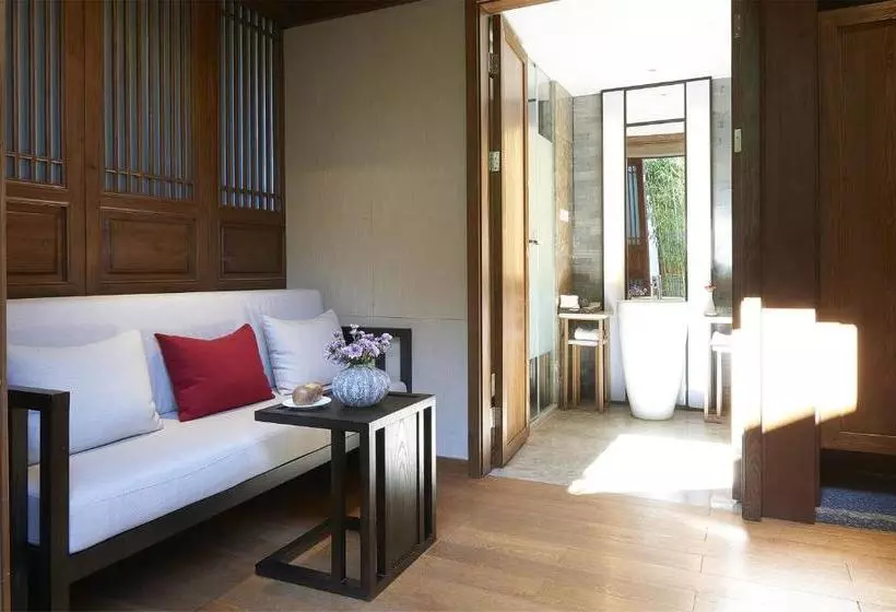 ホテル Lijiang Huayu Donglin Boutique