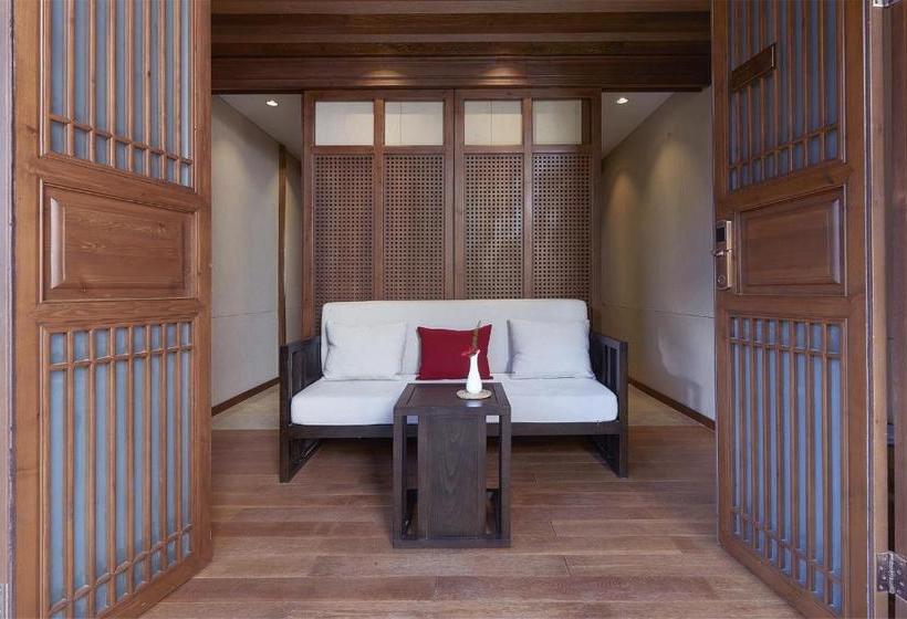 Otel Lijiang Huayu Donglin Boutique