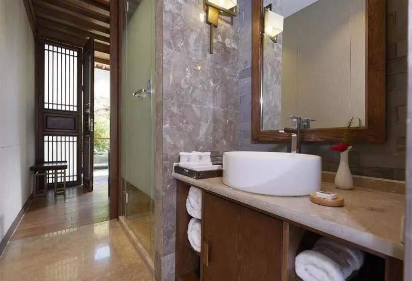ホテル Lijiang Huayu Donglin Boutique