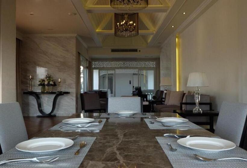 酒店 Nirvanan House