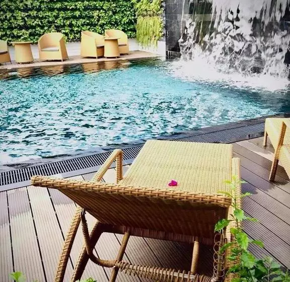 ホテル Nirvanan House