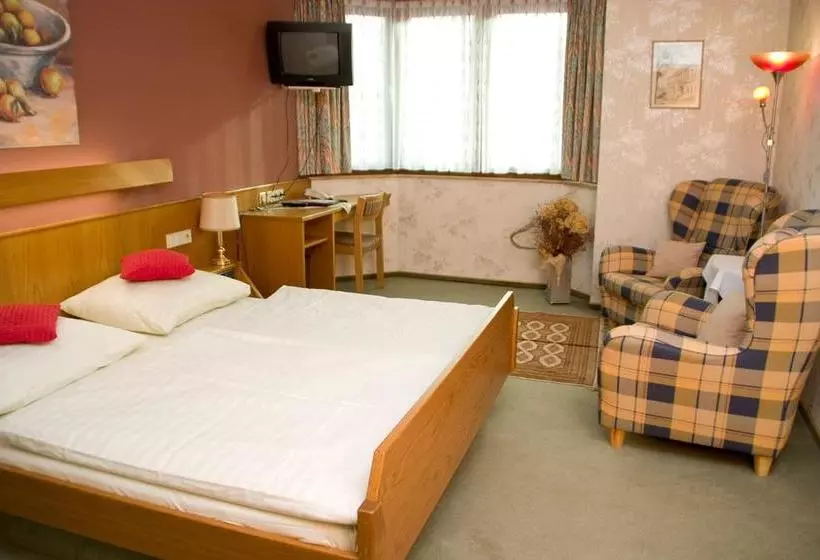 Hotelli Schwarzer Adler