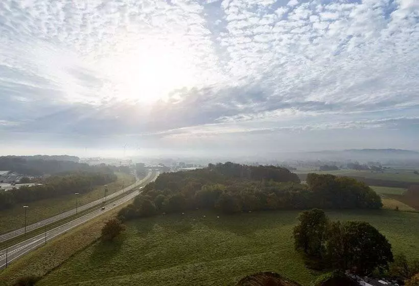 ホテル Van Der Valk  Luxembourgarlon