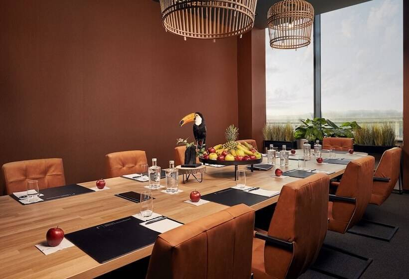 בית מלון כפרי Van Der Valk  Luxembourgarlon