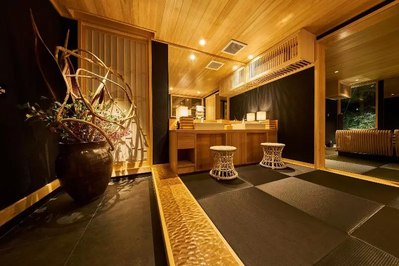 旅館 Hikyou Shirakawagensen Sansou Takefue