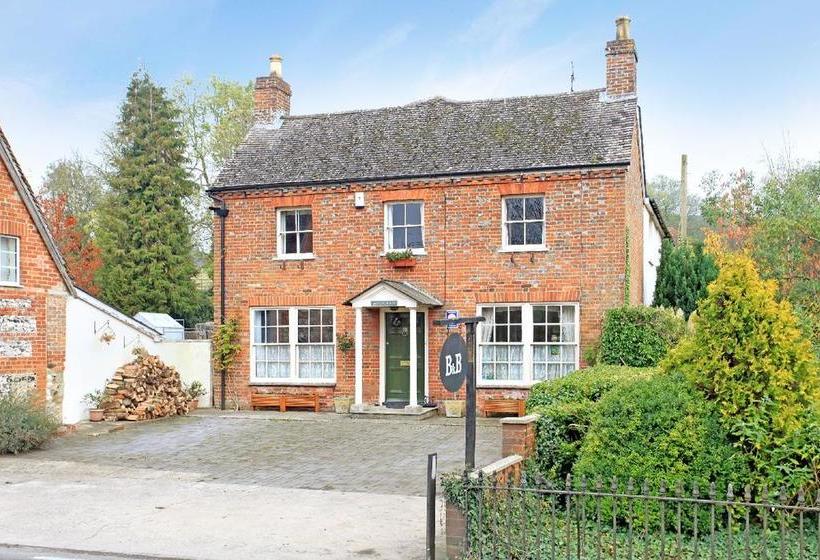 Bed and Breakfast Grayling House