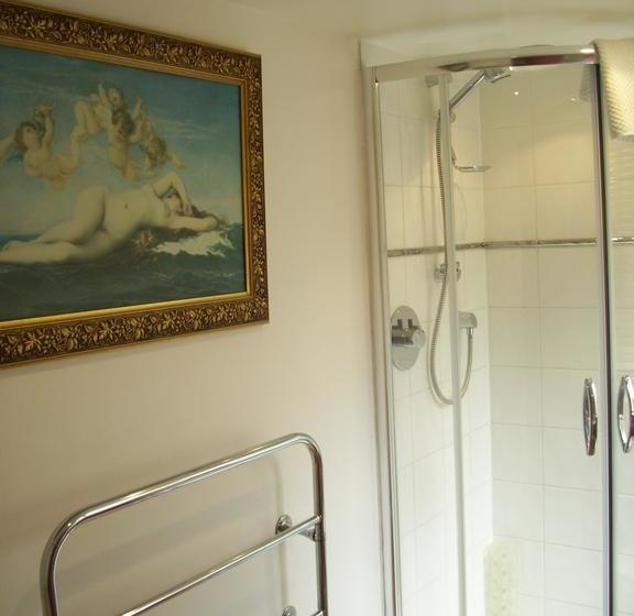 Bed and Breakfast Grayling House